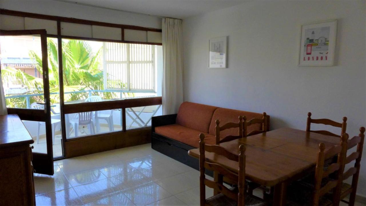 Apartamentos Colon Салоу Екстер'єр фото