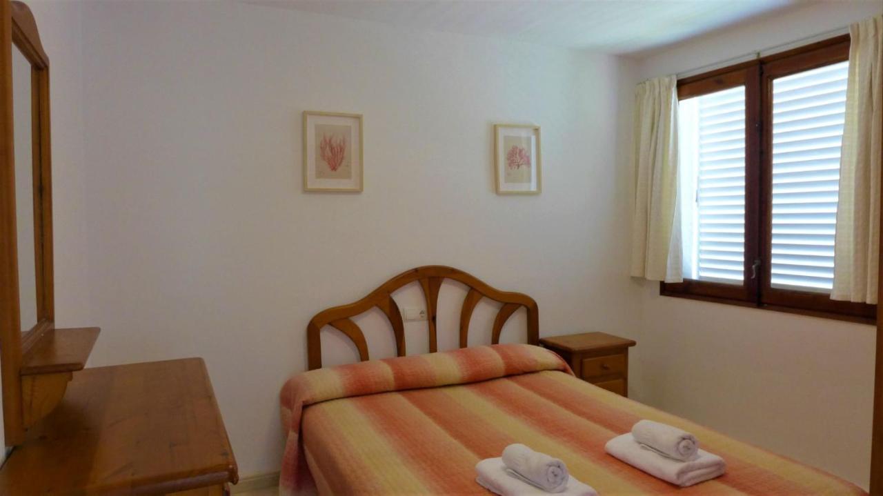 Apartamentos Colon Салоу Екстер'єр фото
